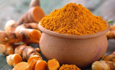 7 Effective Health Benefits of Turmeric and Curcumin