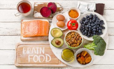 20 Best Brain Foods That Can SuperCharge Your Brain Power & Memory